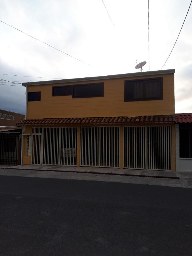 Apartamentos Guzman El Tejar Exterior photo