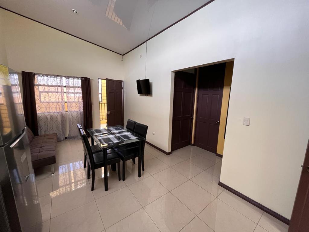 Apartamentos Guzman El Tejar Exterior photo